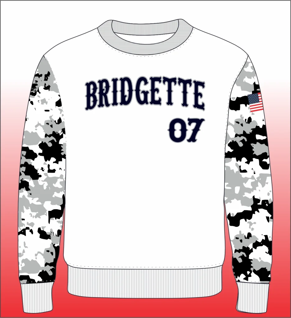 Classic raglan sleeve sweatshirt, comfortable fit