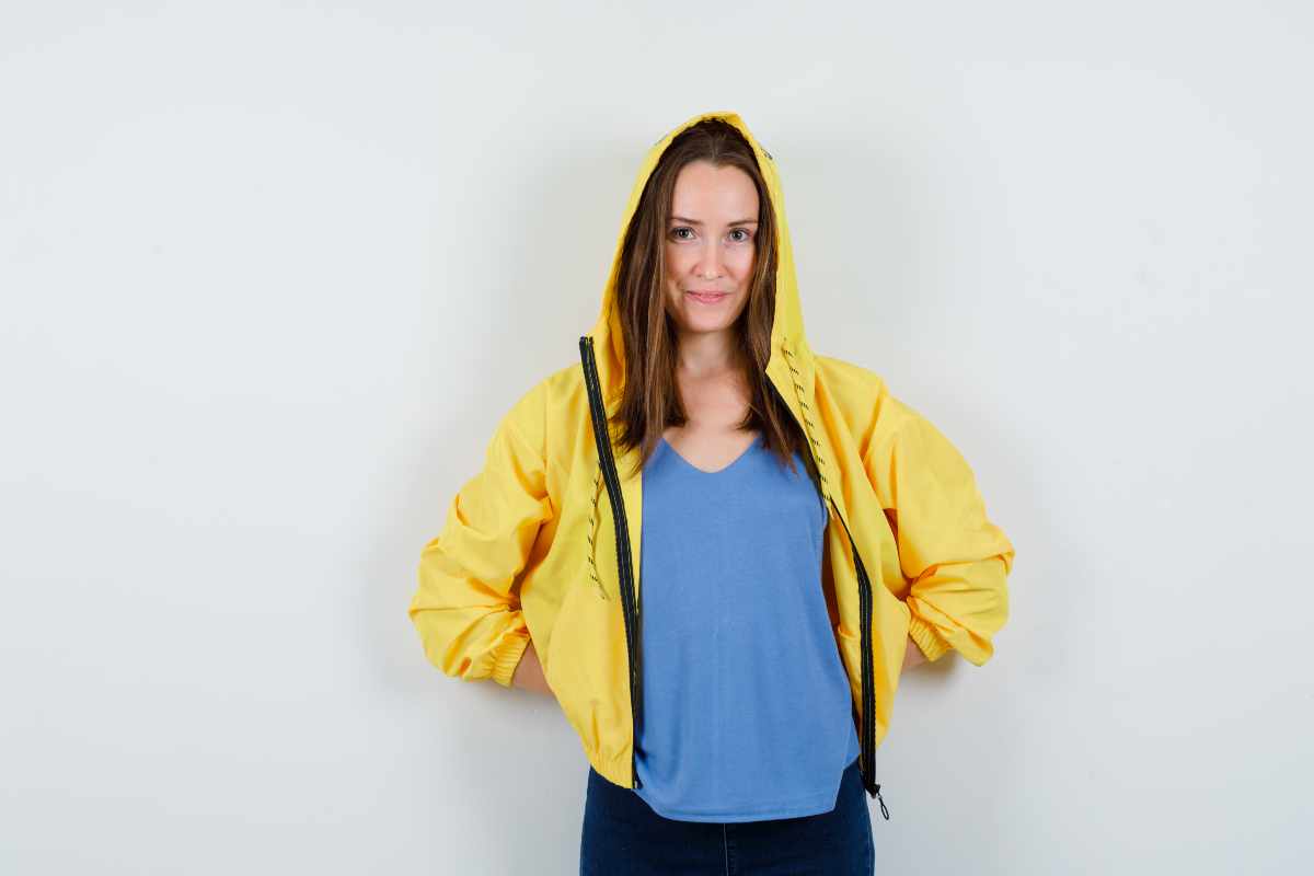 Lightweight custom windbreakers for sports and outdoor use