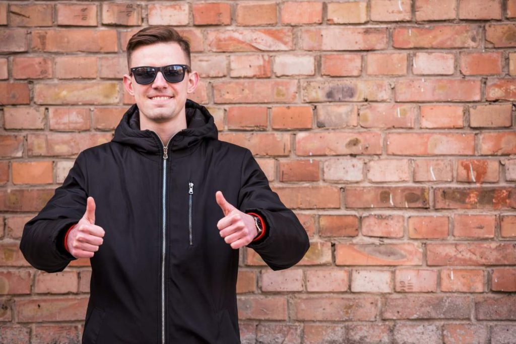 Stylish zip up jacket for everyday wear